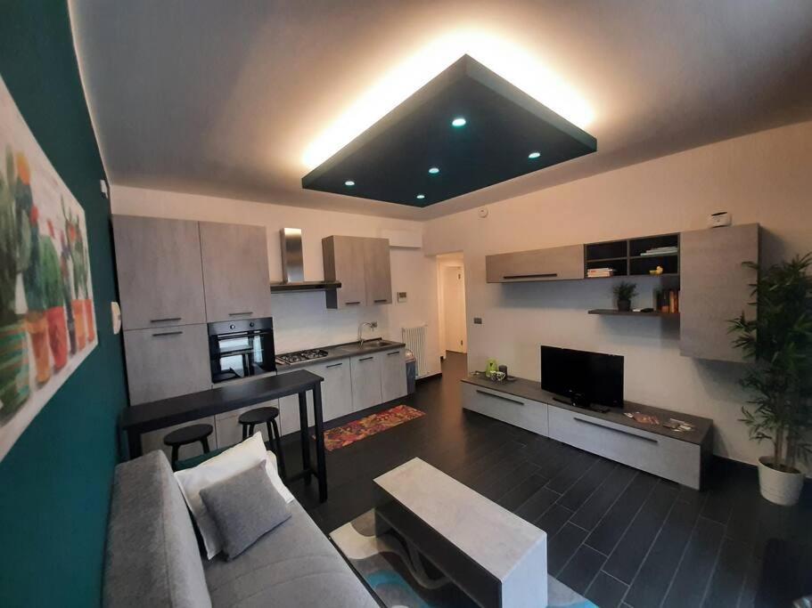 Belfrontizio Apartment Ачиреале Экстерьер фото