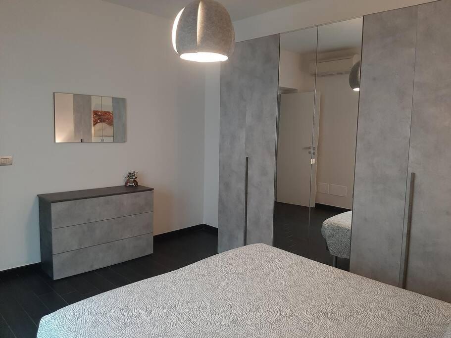 Belfrontizio Apartment Ачиреале Экстерьер фото